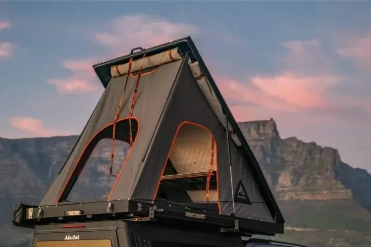 Alu-Cab Gen 3-R Rooftop Tent