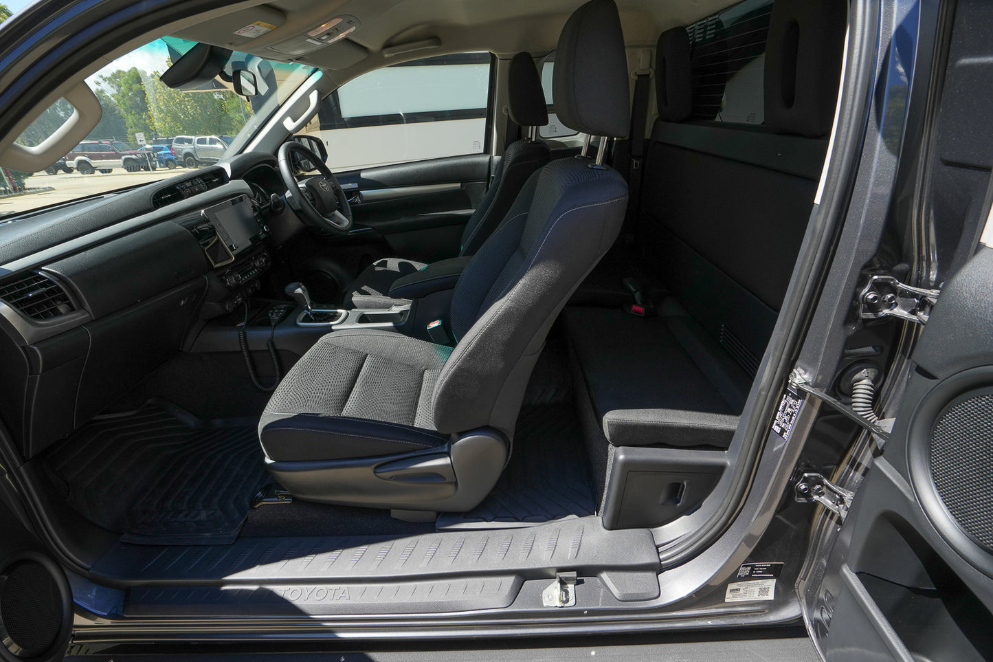 2024 Toyota Hilux SR5 Extra Cab Build - 550km