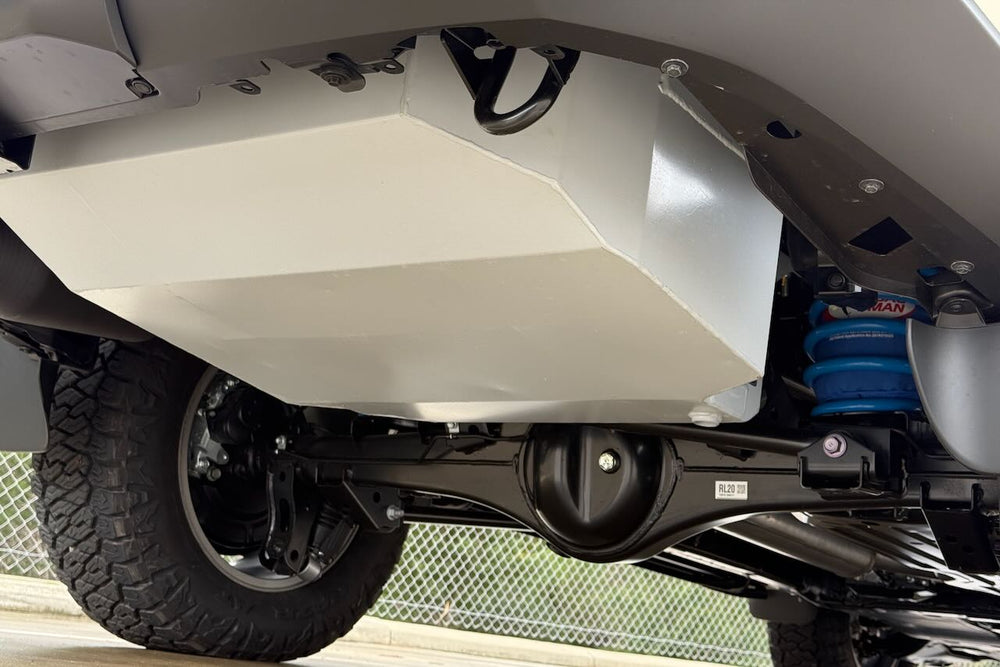 The Long Ranger 152L + 60L Water Tank