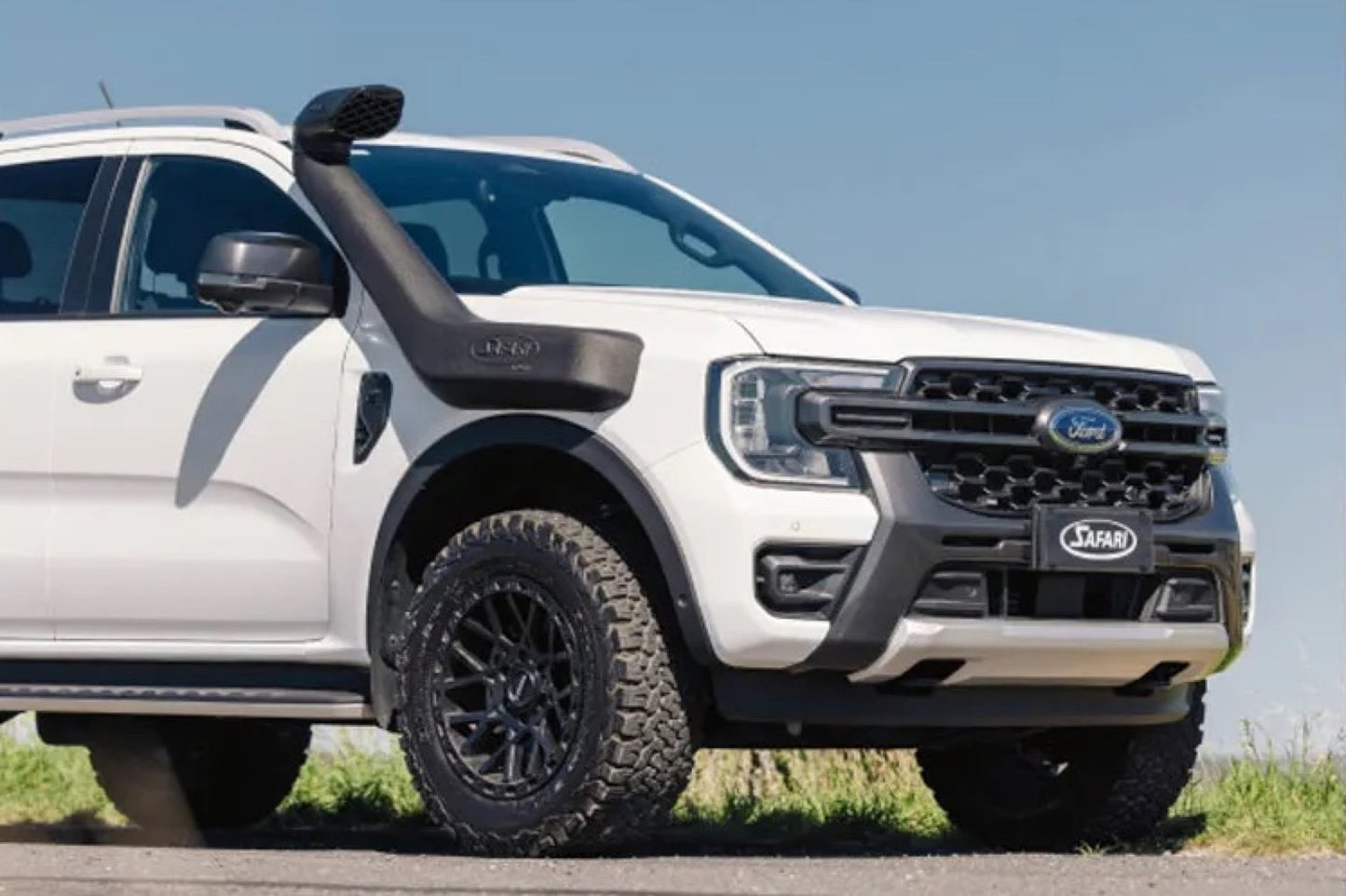 Safari ARMAX Snorkel ‚Ford Ranger P703 and Everest U704, 2.0L bi-turbo or 3.0L V6 diesel (SS987HPD)